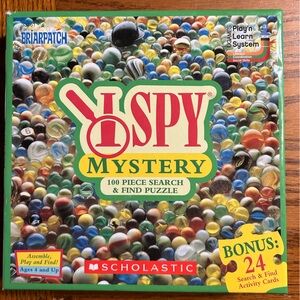 Scholastic I SPY Mystery Puzzle – with clue cards and dice